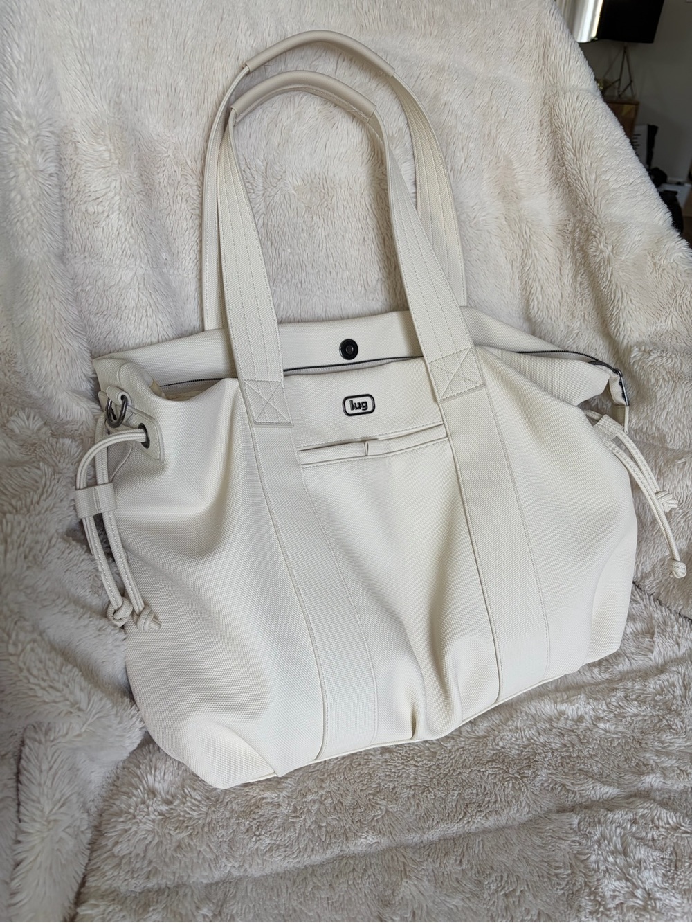 EUC Lug Piper Hobo Tote Matte Luxe – Macadamia **read description**